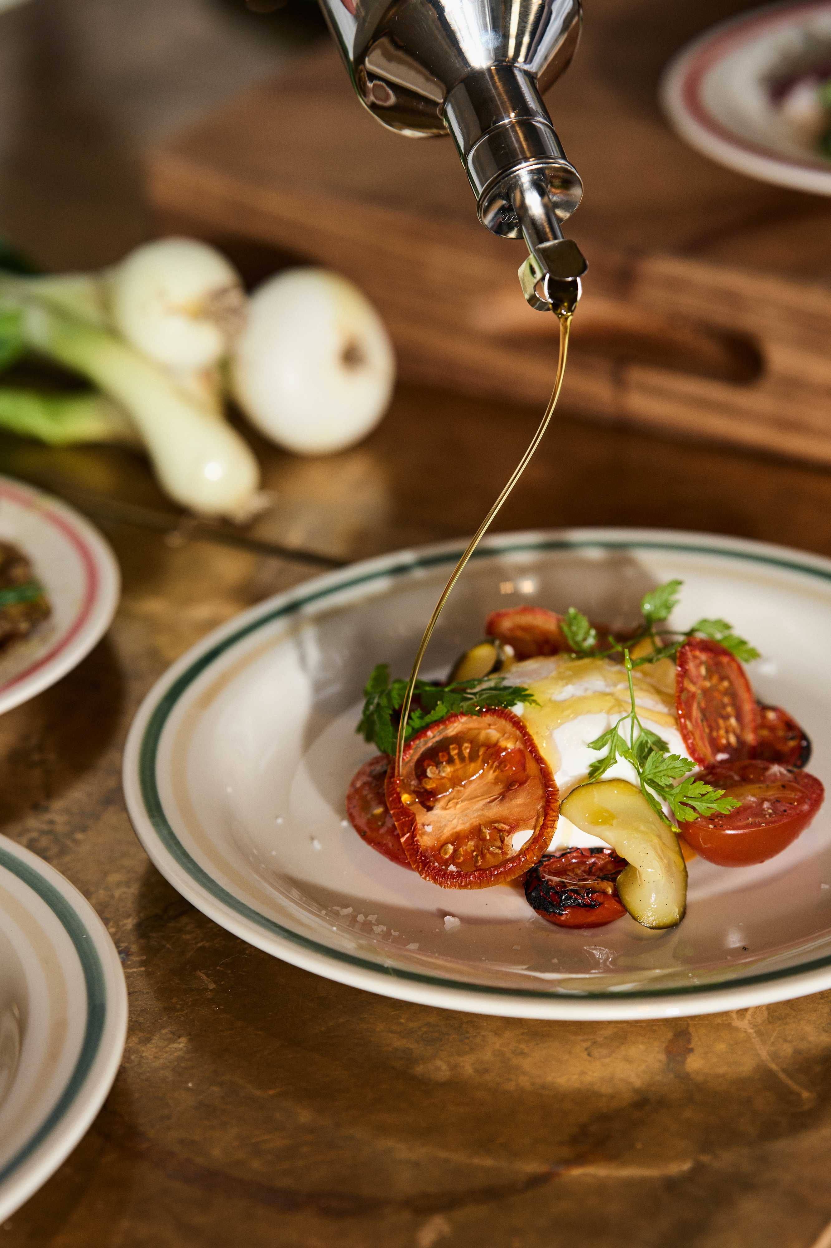 Sobremesa plate Ø24.5 cm 2-pack from HAY - NordicNest.com