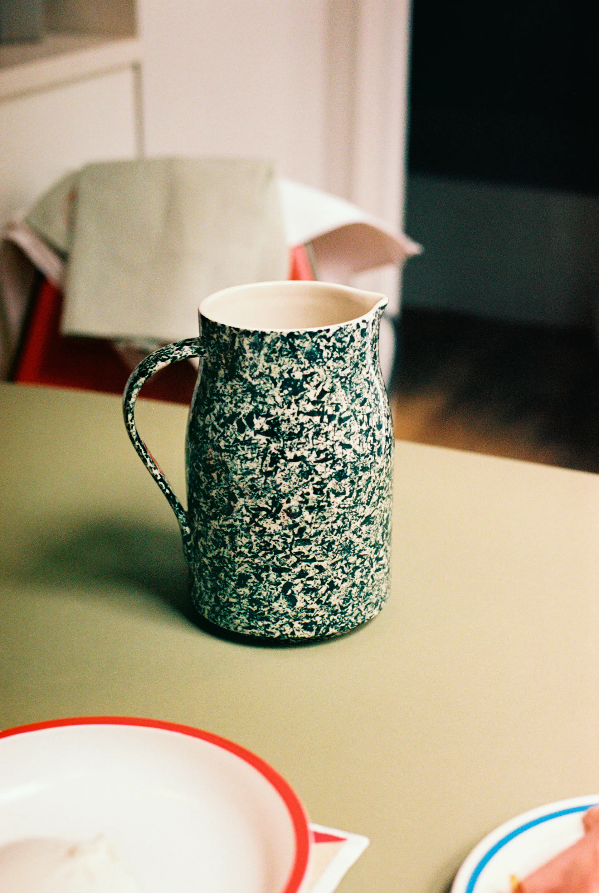 Sobremesa pot, Green HAY