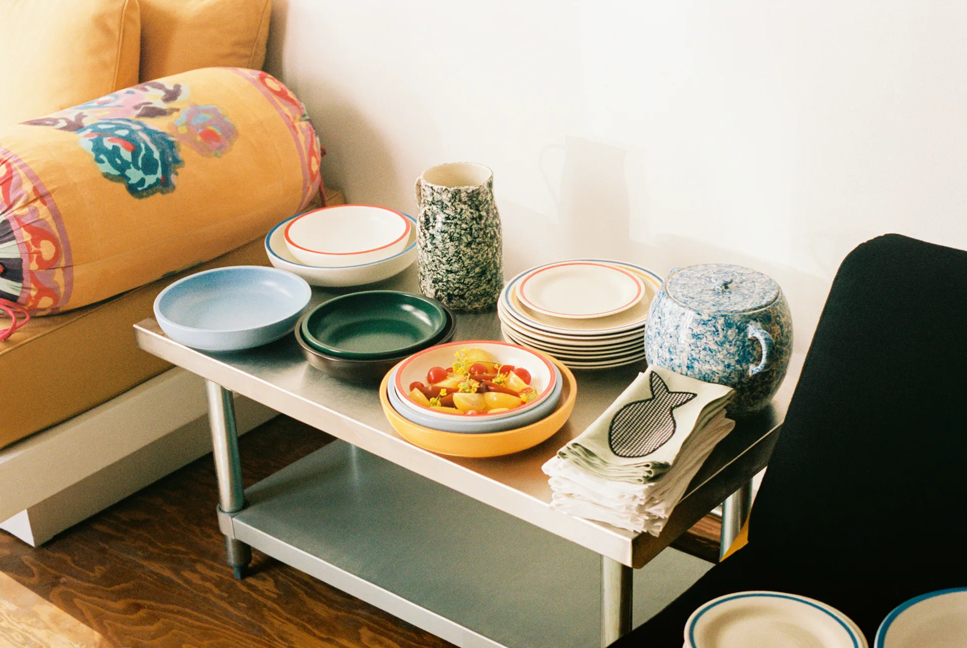 Sobremesa pot, Green HAY