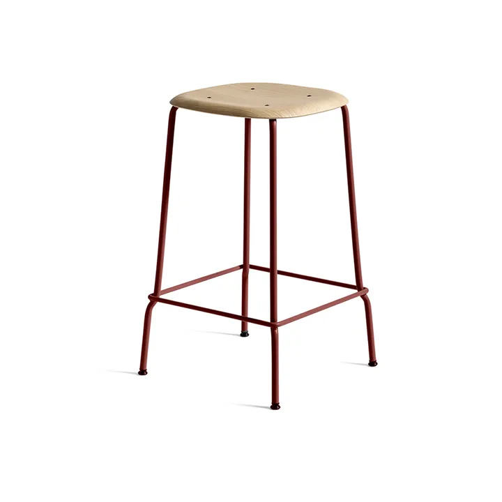 Soft Edge 30 Low bar stool - Oak-fall red steel frame - HAY