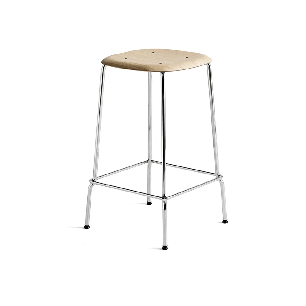Soft Edge 30 Low bar stool, Water-based lacquered oak-chrome HAY