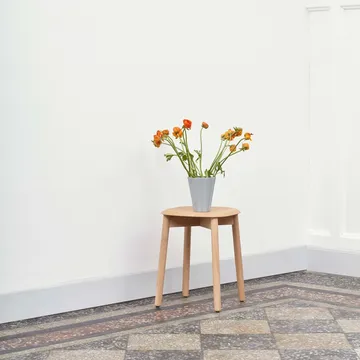 Soft Edge 72 stool - Oak-oak frame - HAY