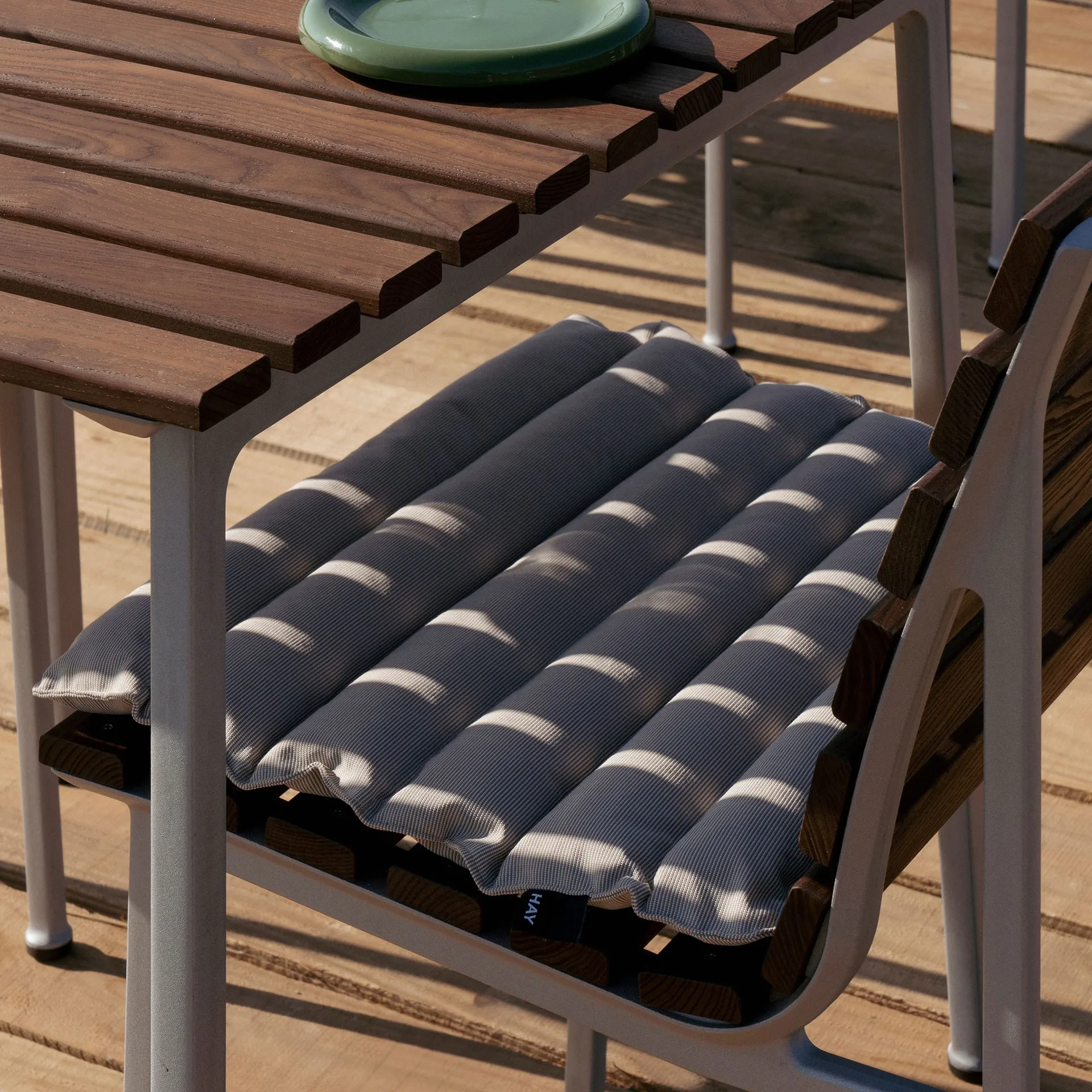 Traverse Quilted Chair seat cushion, Beige sand HAY