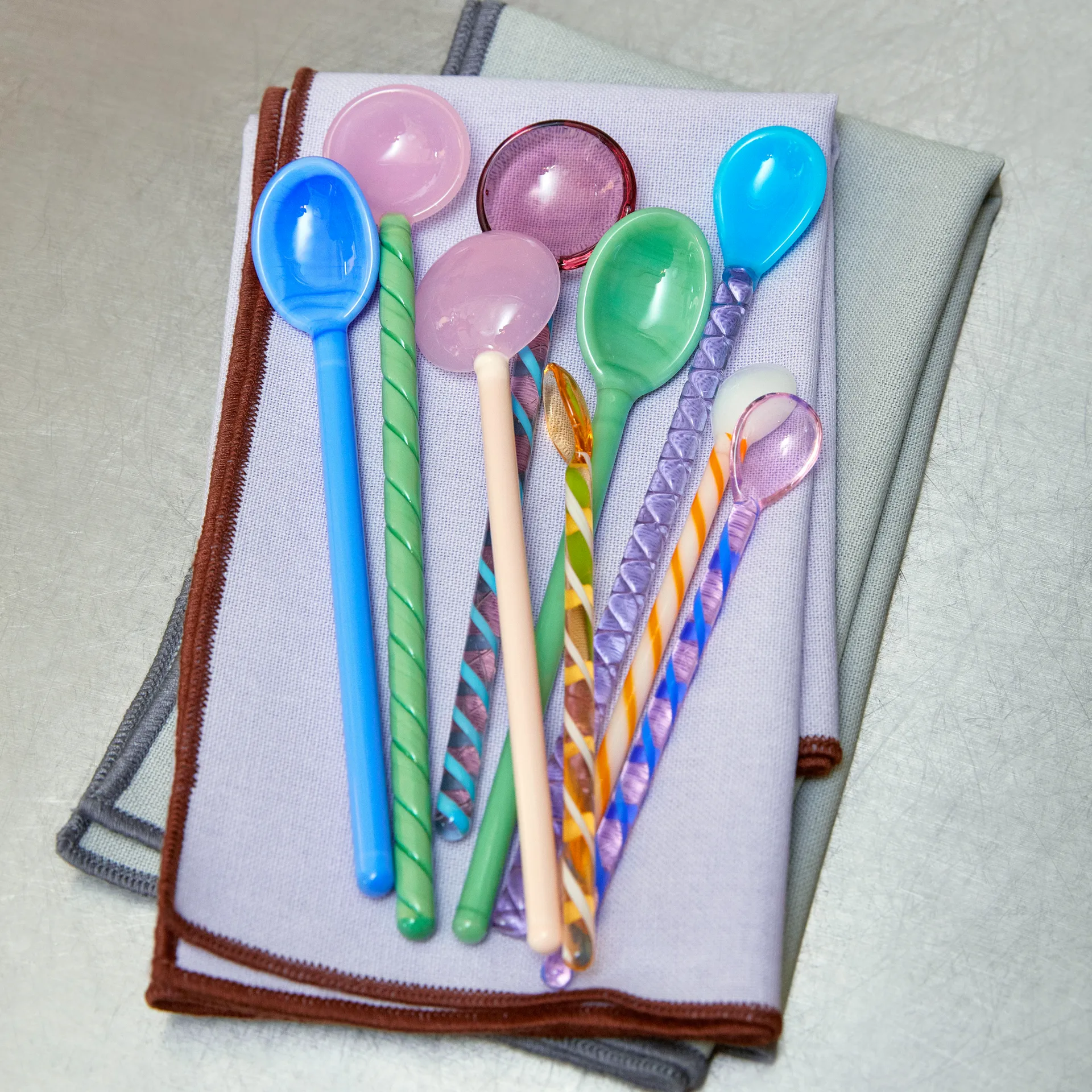 Twist glass spoon 2-pack, turquoise-light pink HAY