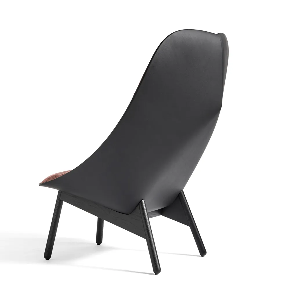Uchiwa Quilt lounge chair, 12 clementine-black oak-black leather HAY