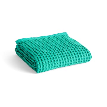 Waffle bath towel 70x140 cm - Emerald green - HAY