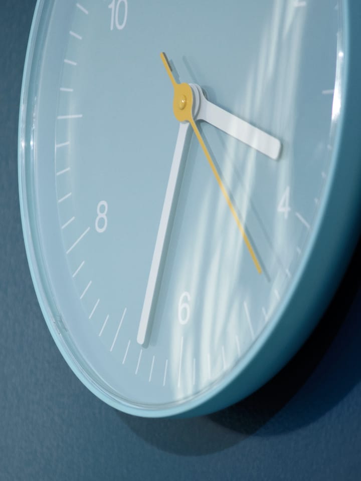 Wall Clock Ø26.5 cm - Blue - HAY