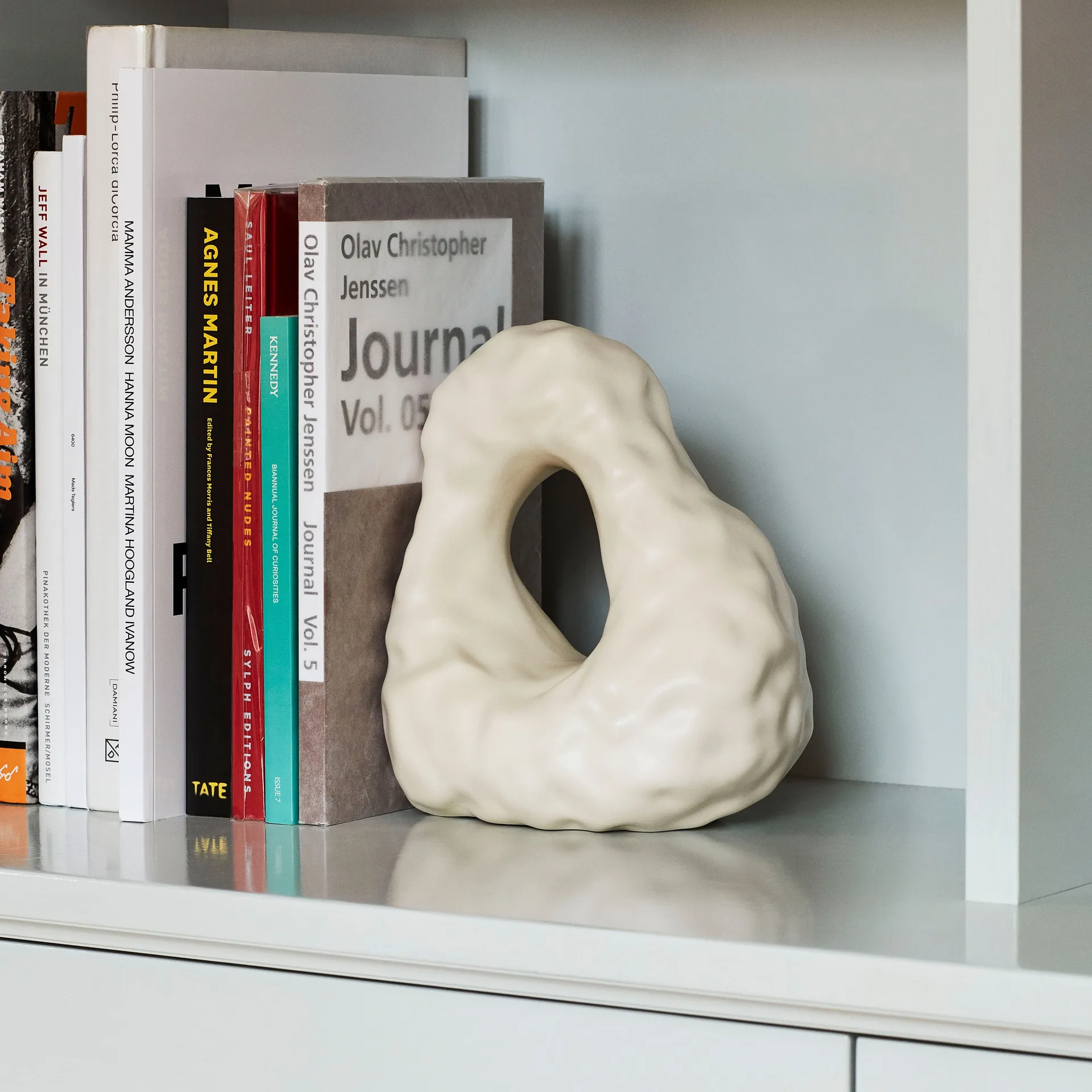 W&S Boulder bookend, ivory HAY