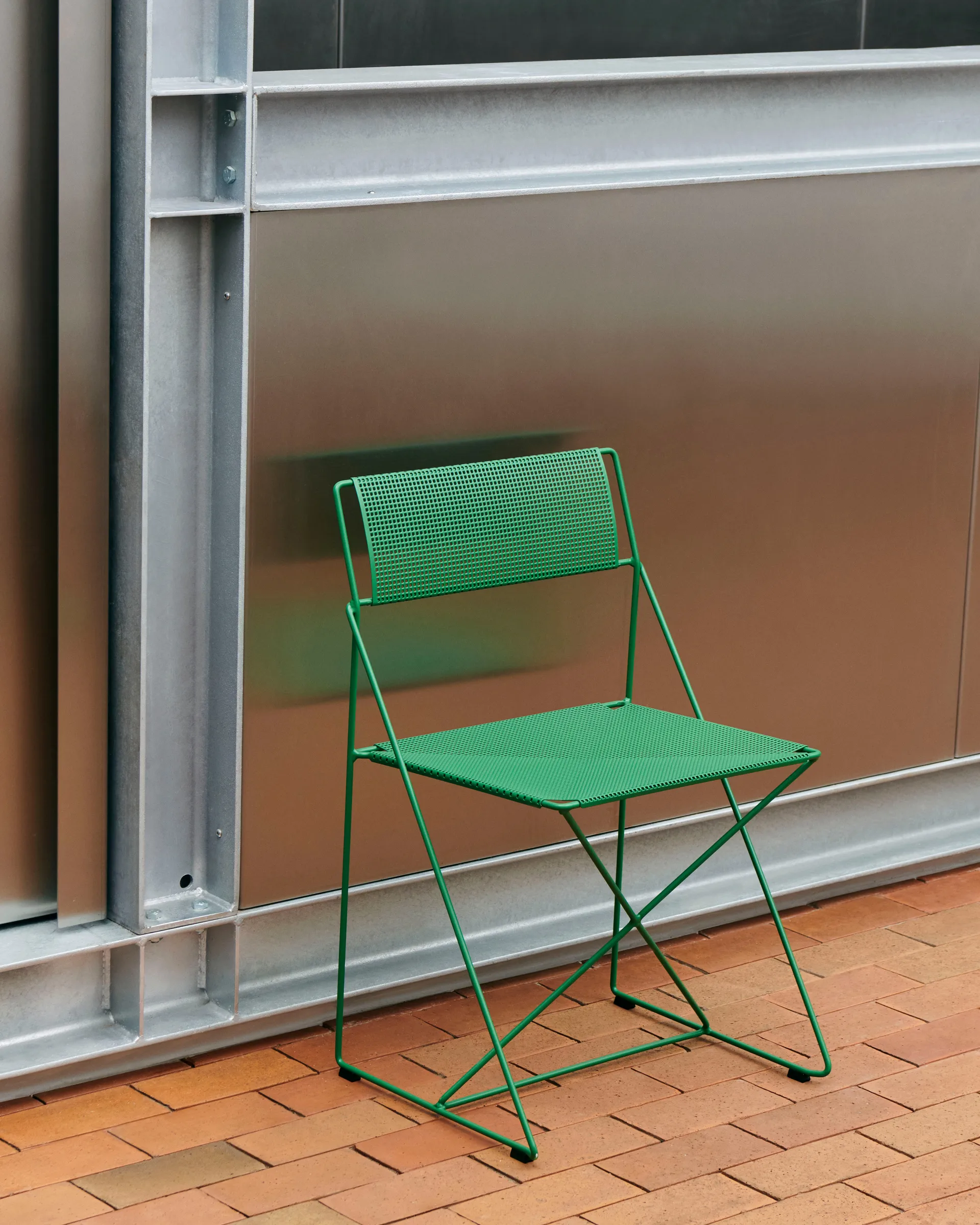 X-Line Indoor chair, Leek green HAY