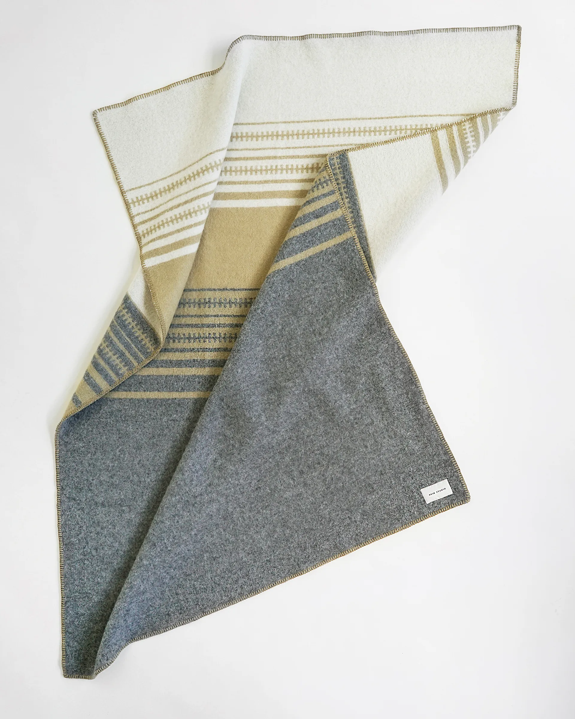 Aiyana blanket 130x180 cm, No. 02 Hein Studio