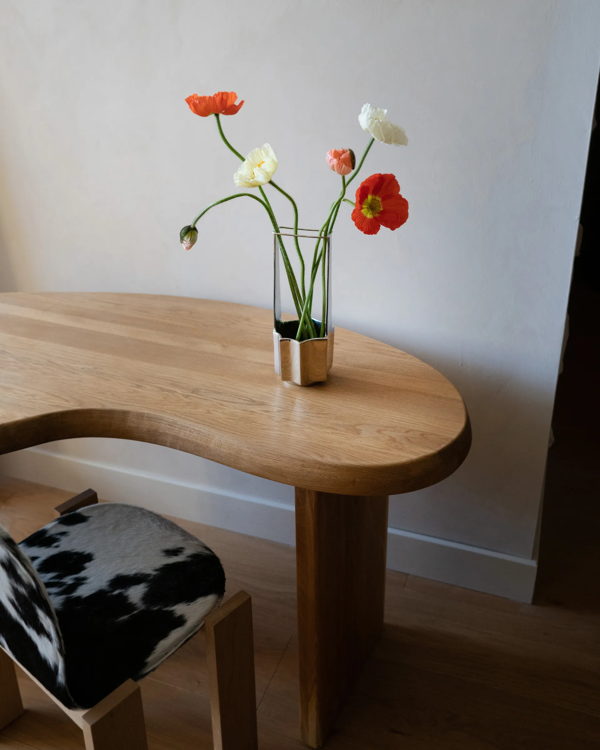 Ikebana vase 30 cm, Brass Hein Studio