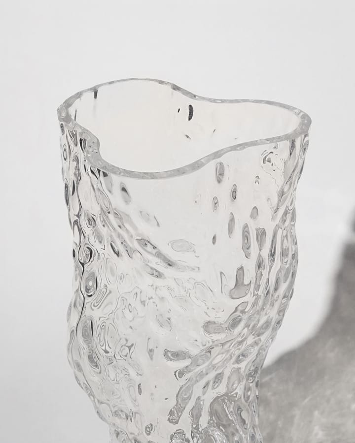 Ostrea Rock glass vase 30 cm - Clear - Hein Studio