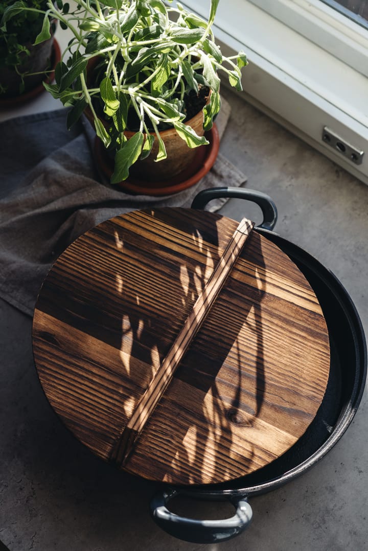 Cast iron casserole dish with wooden lid - Ø30 cm - Heirol