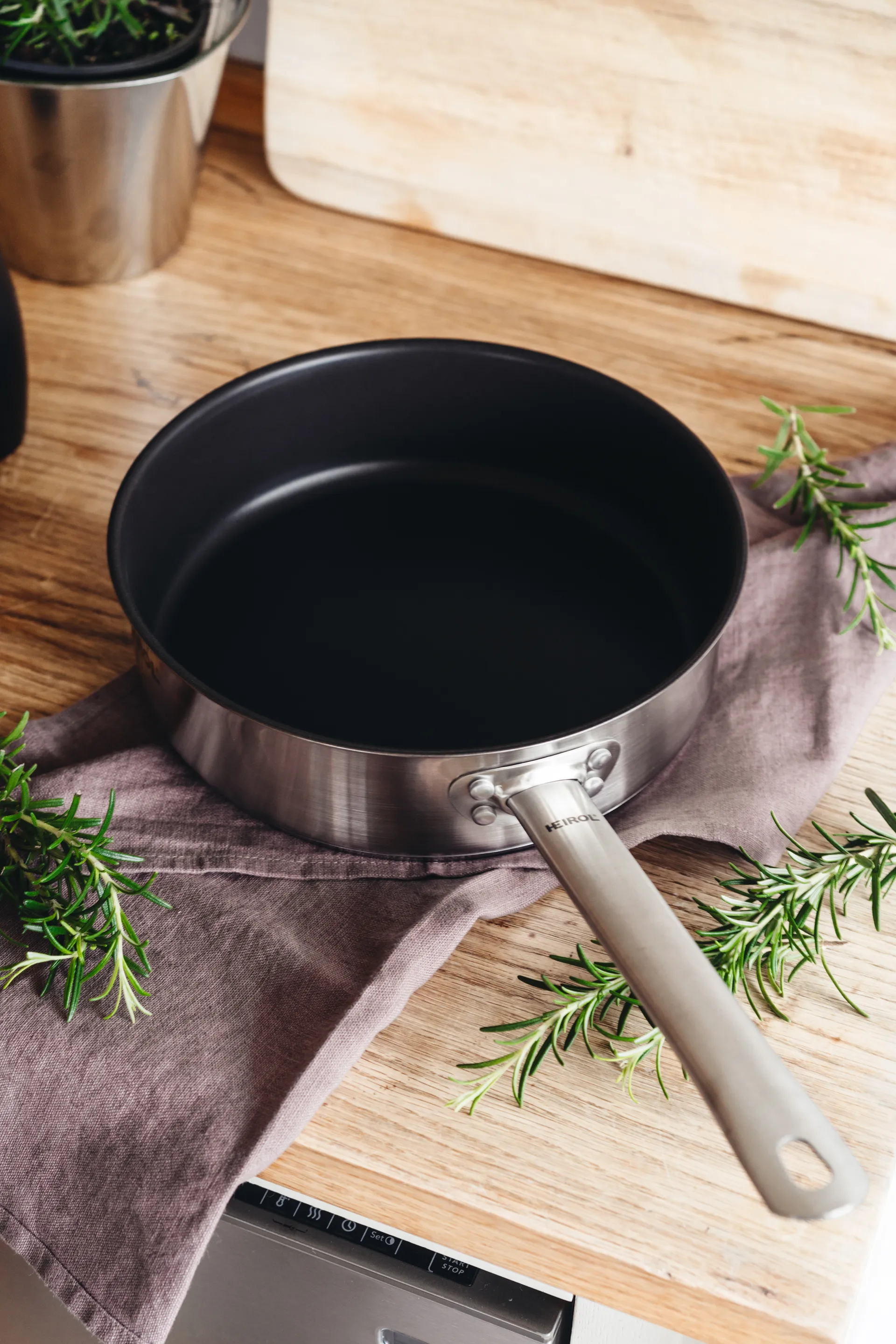 Heirol Cerasafe casserole with lid, 3 L Heirol