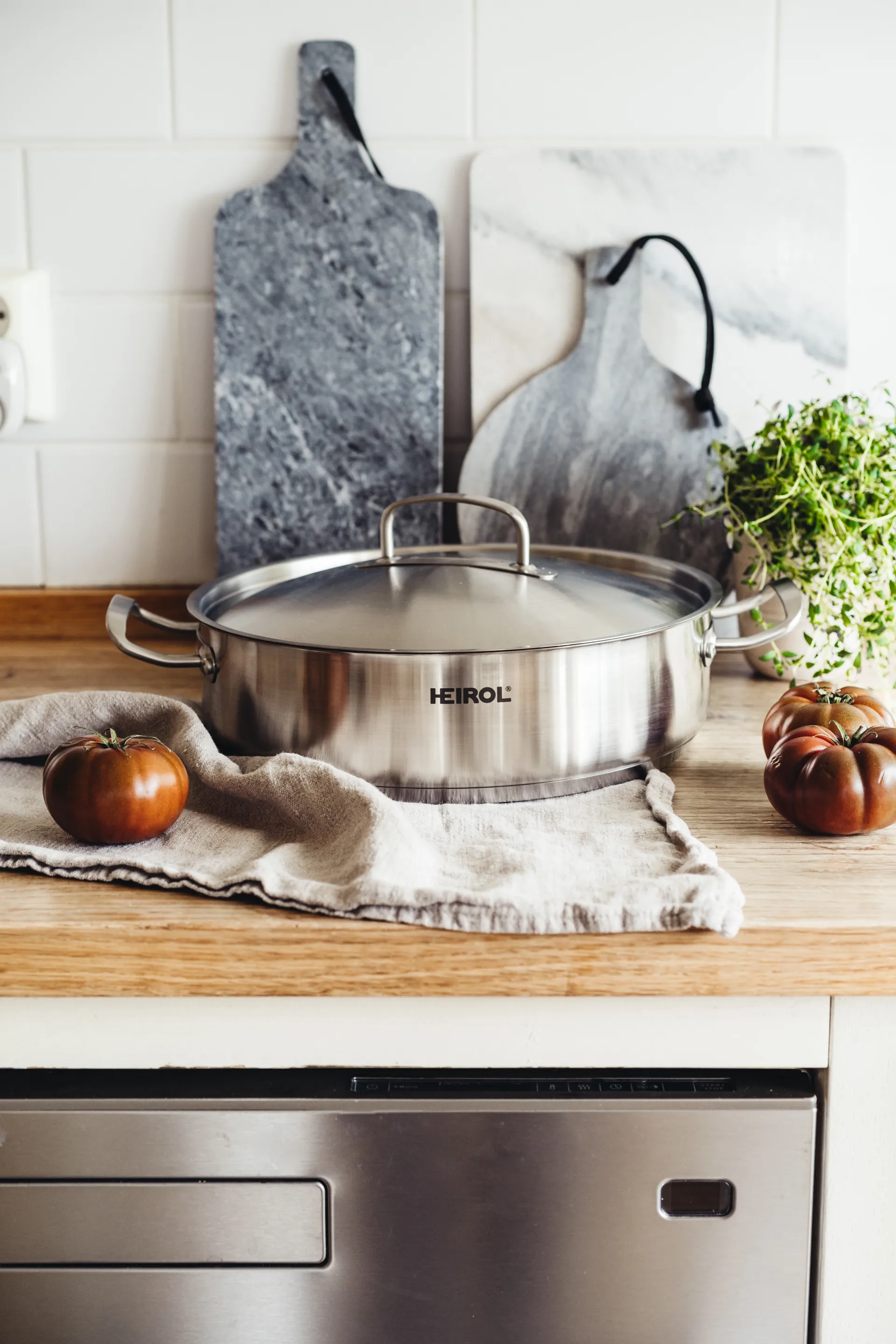 Heirol Cerasafe casserole with lid, 4.5 L Heirol