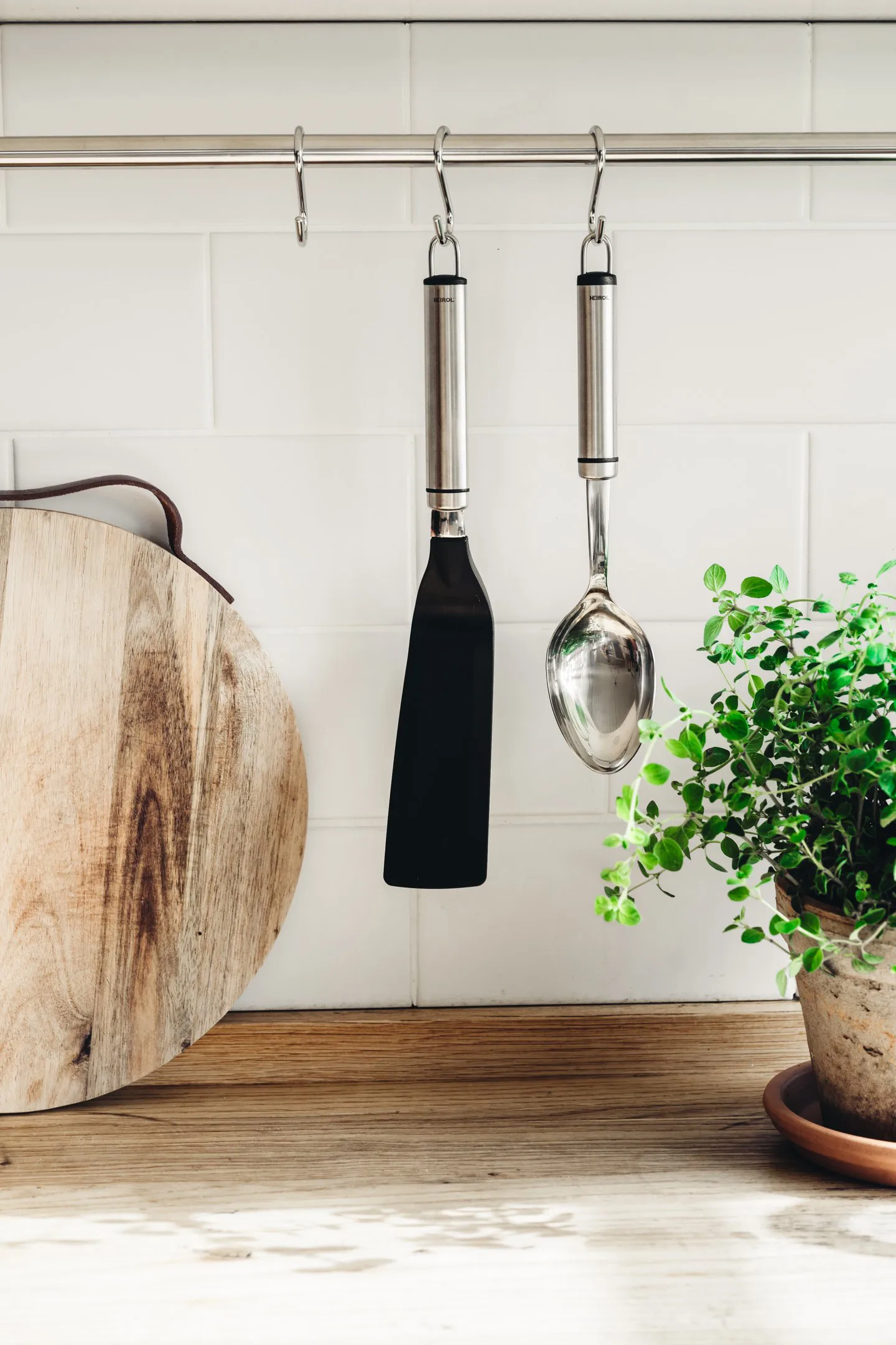 Heirol Steely serving spoon, Stainless steel Heirol