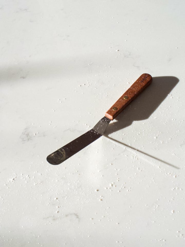 Palette knife with angled wooden handle, Rosewood-stainless steel Heirol