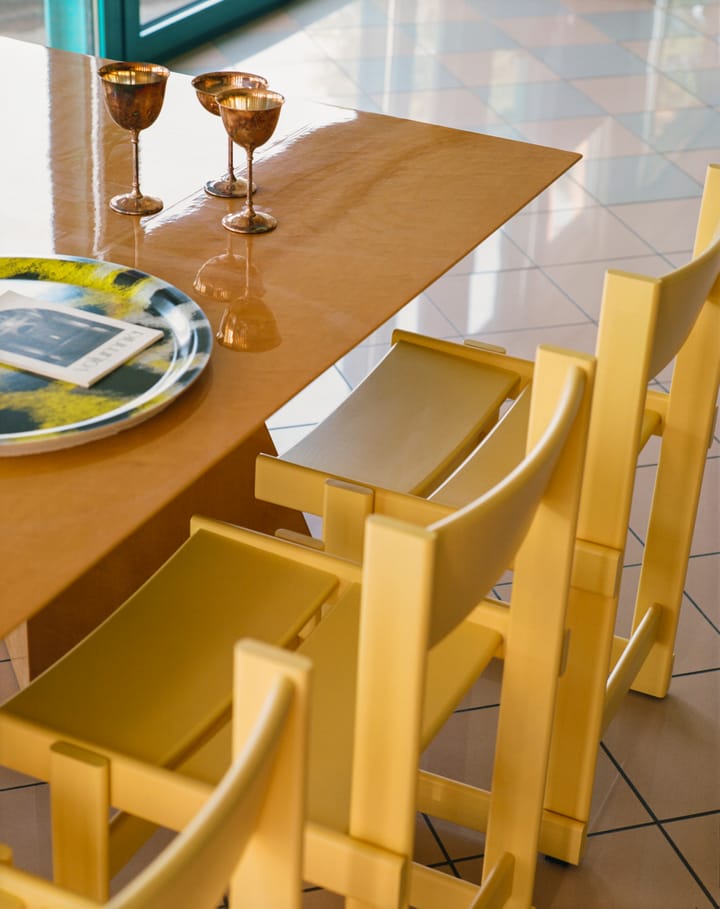Bullnose chair, Beech Hem