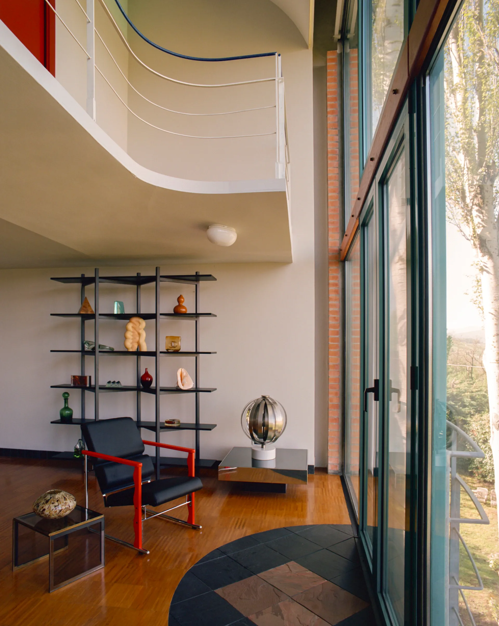 Experiment 501 lounge chair, Green-black leather Hem