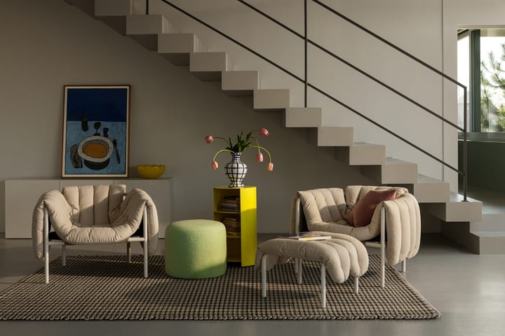 Puffy lounge chair, Sawdust-traffic red Hem