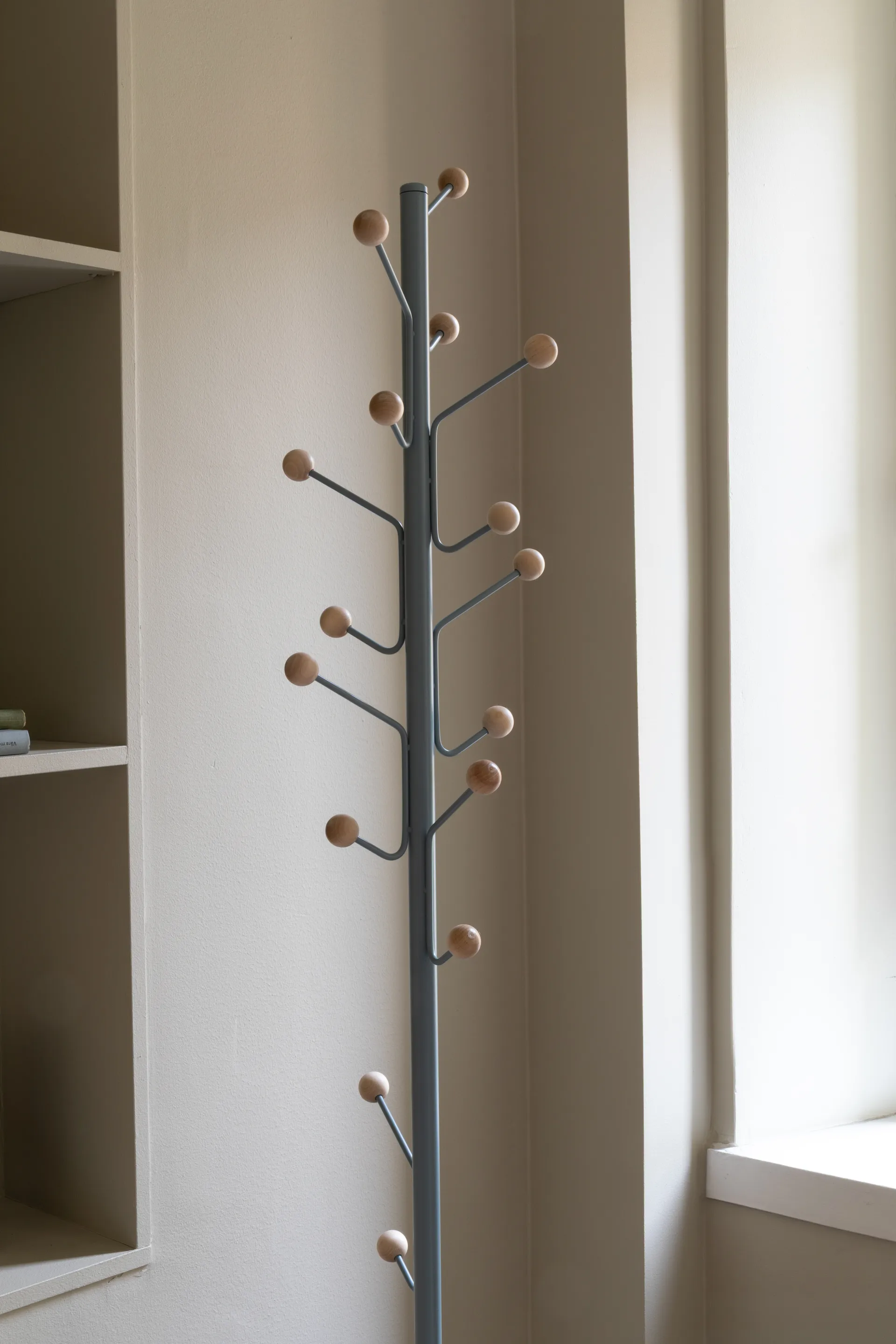 Vienda table lamp, Shiny black Herstal