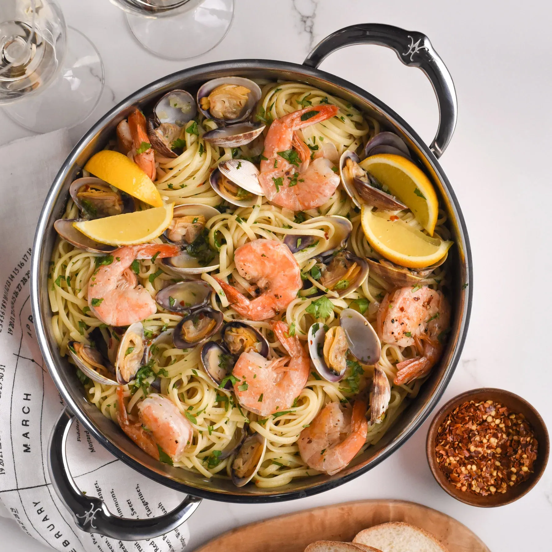 Hestan Copperbond Sauté pan with lid, 3,3 L Hestan