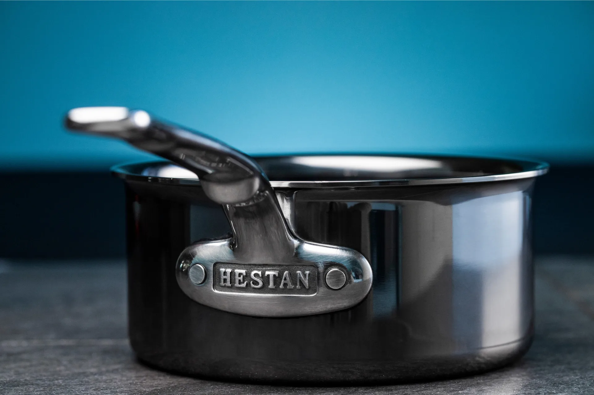 Hestan Nanobond saucepan with lid, 1.4 L Hestan
