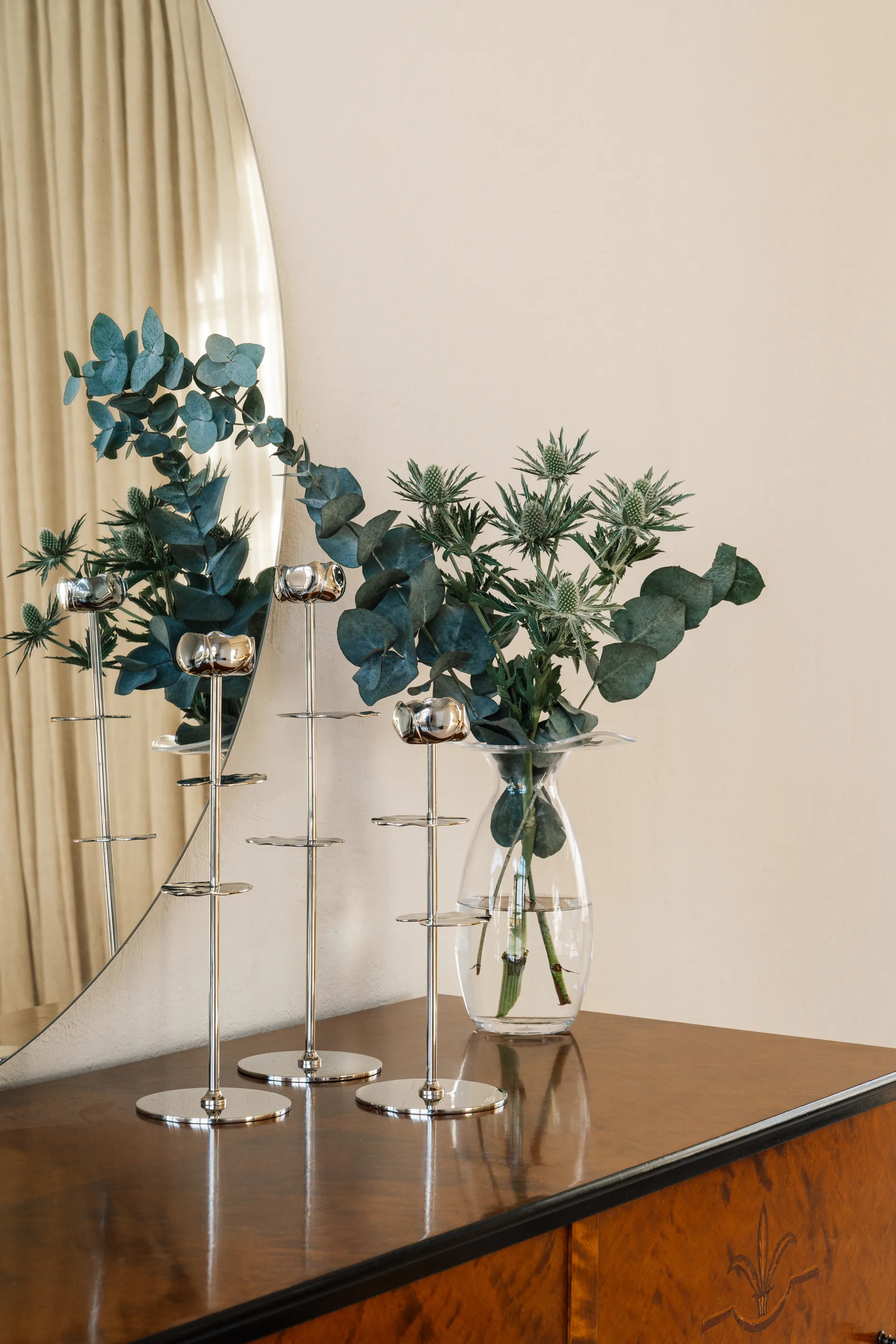 Ninfea Alta candlestick 40 cm, Nickel-plated brass Hilke Collection