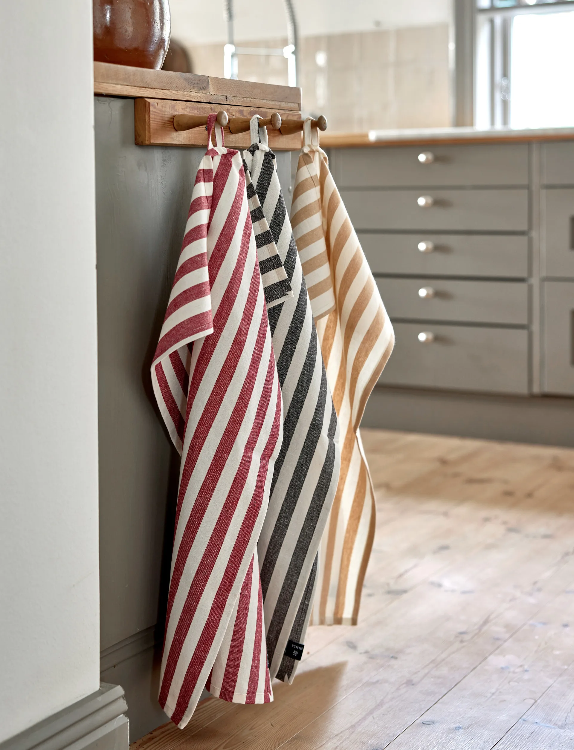 Bretagne kitchen towel 50x70 cm 2-pack, Deep red Himla