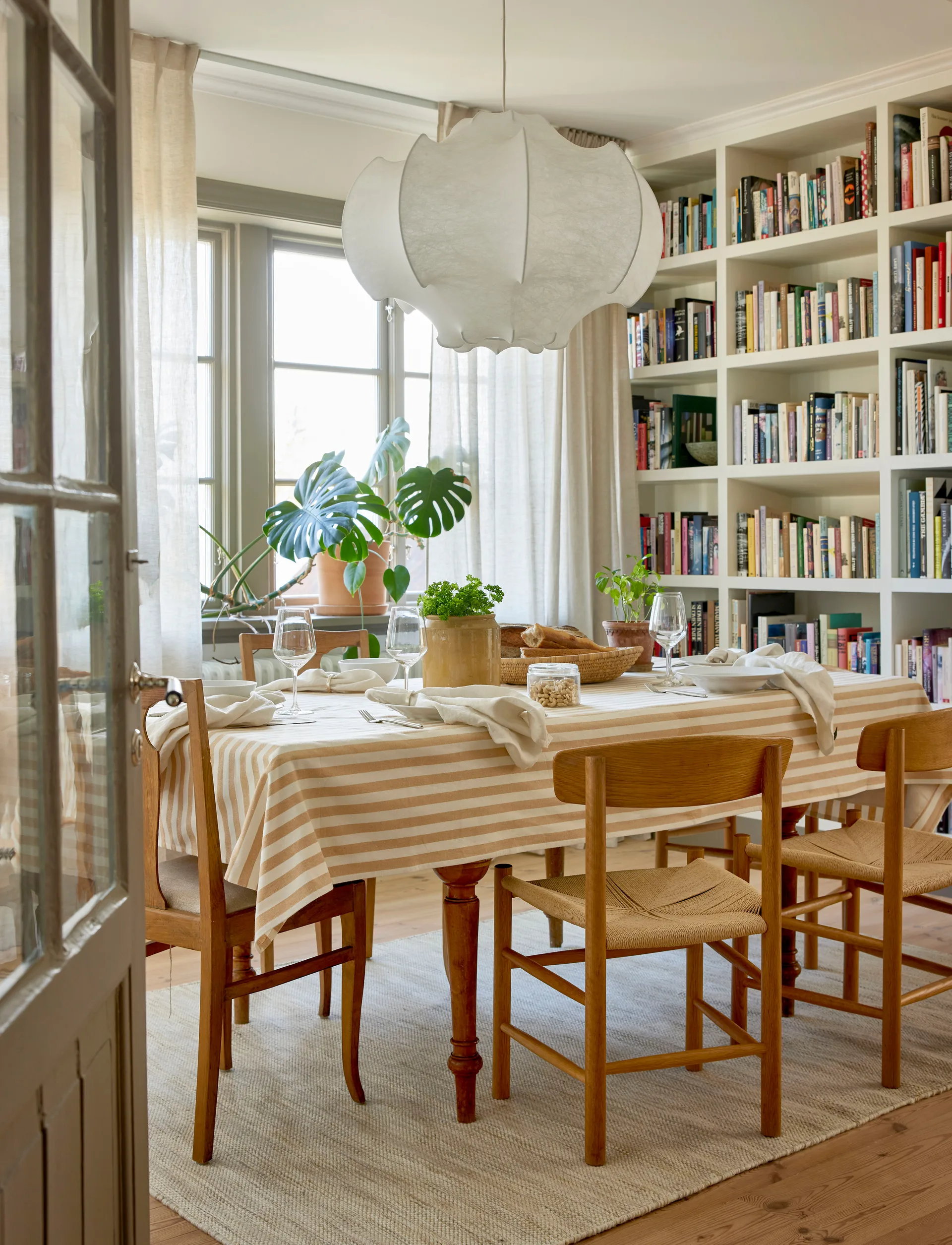 Bretagne tablecloth, Wheat, 145x250 cm Himla