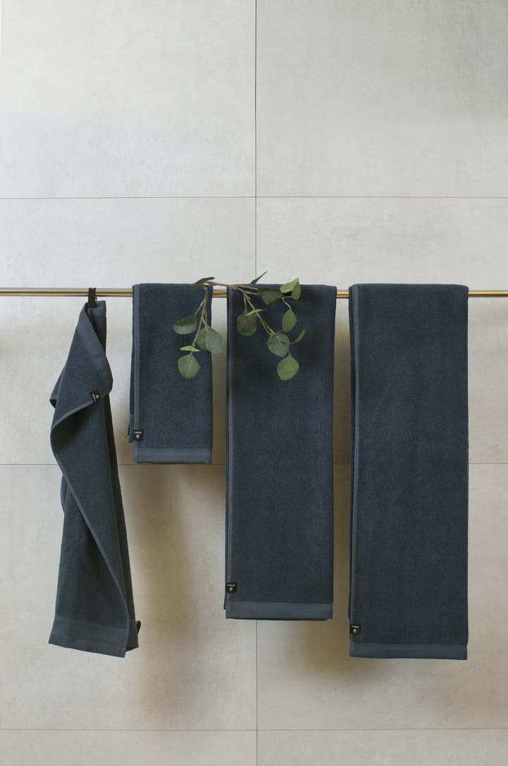 Lina towel indigo - 30x50 cm - Himla