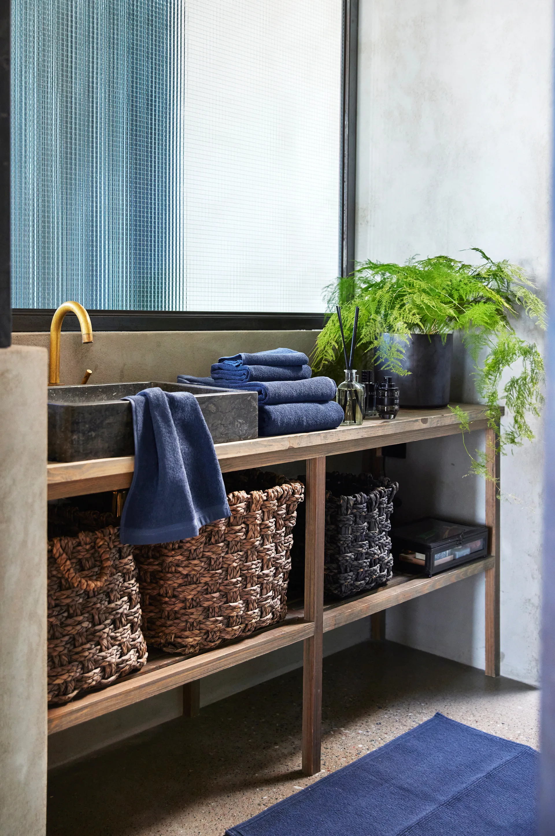 Lina towel indigo, 30x50 cm Himla