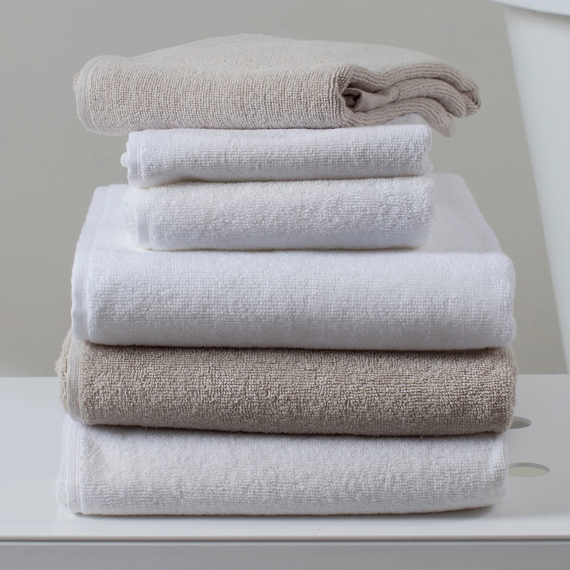 Lina towel mother of pearl, 30x50 cm Himla