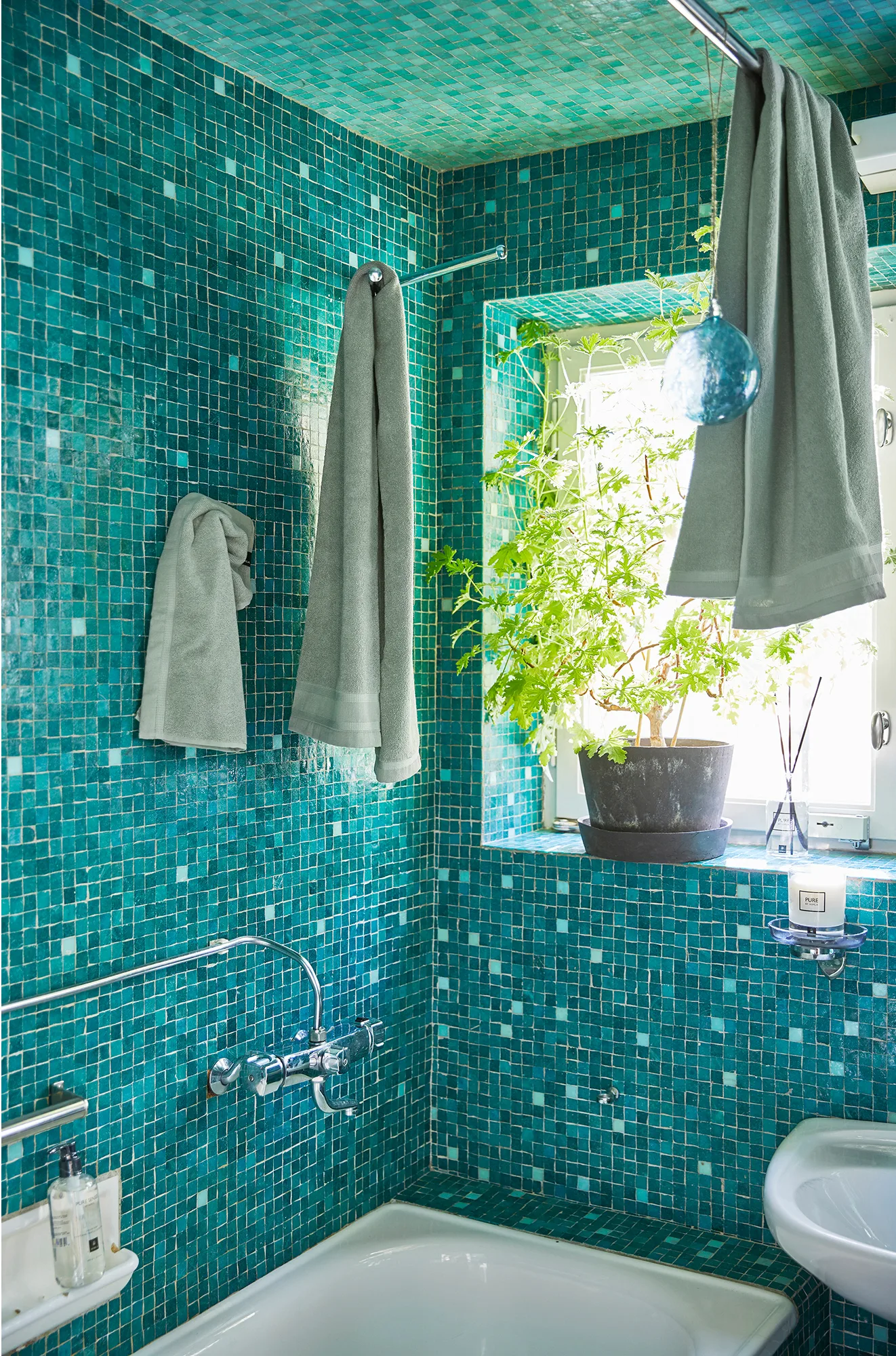 Lina towel sage, 30x50 cm Himla