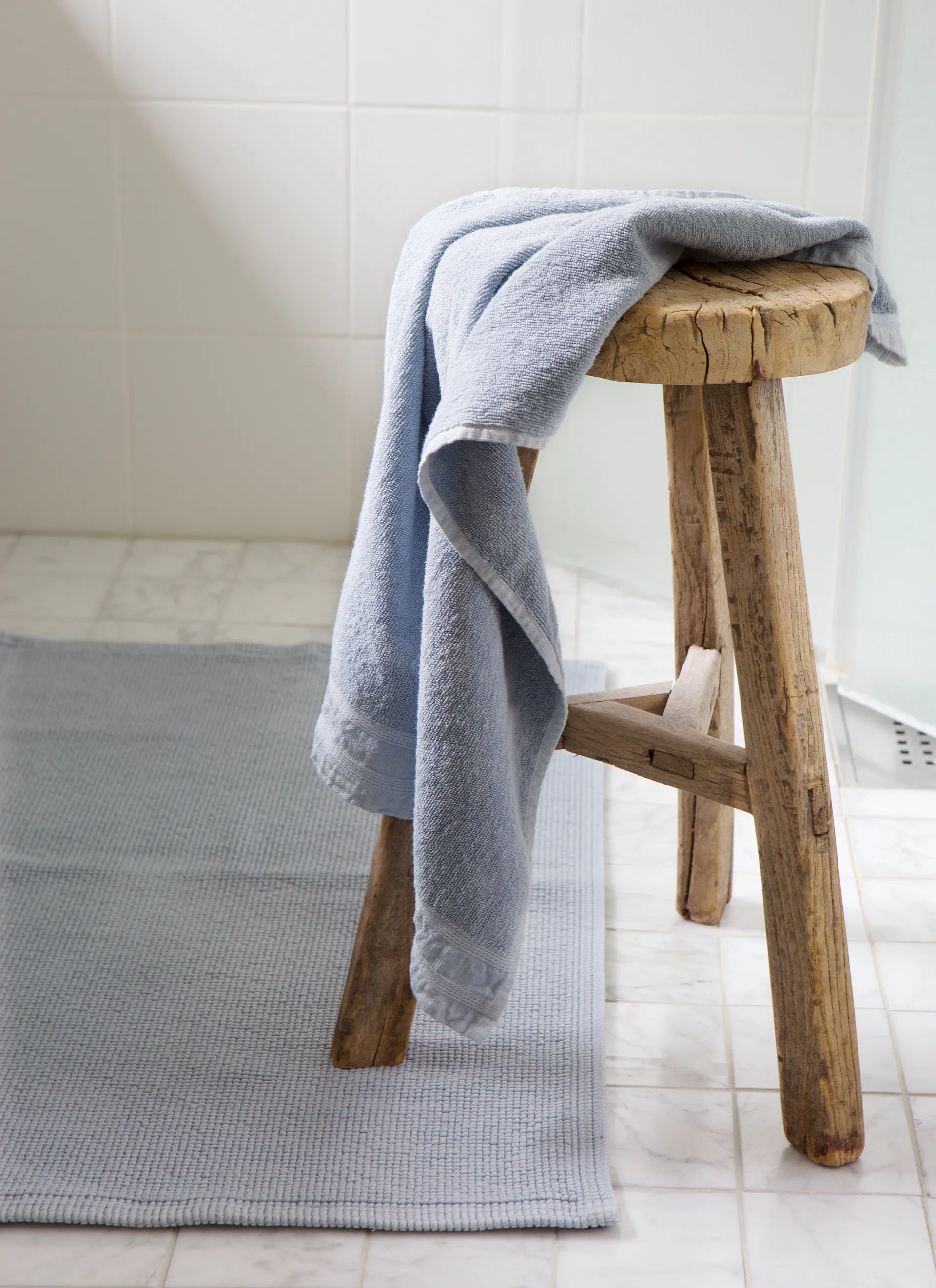 Love bathroom mat 70x110 cm, Cool (blue) Himla