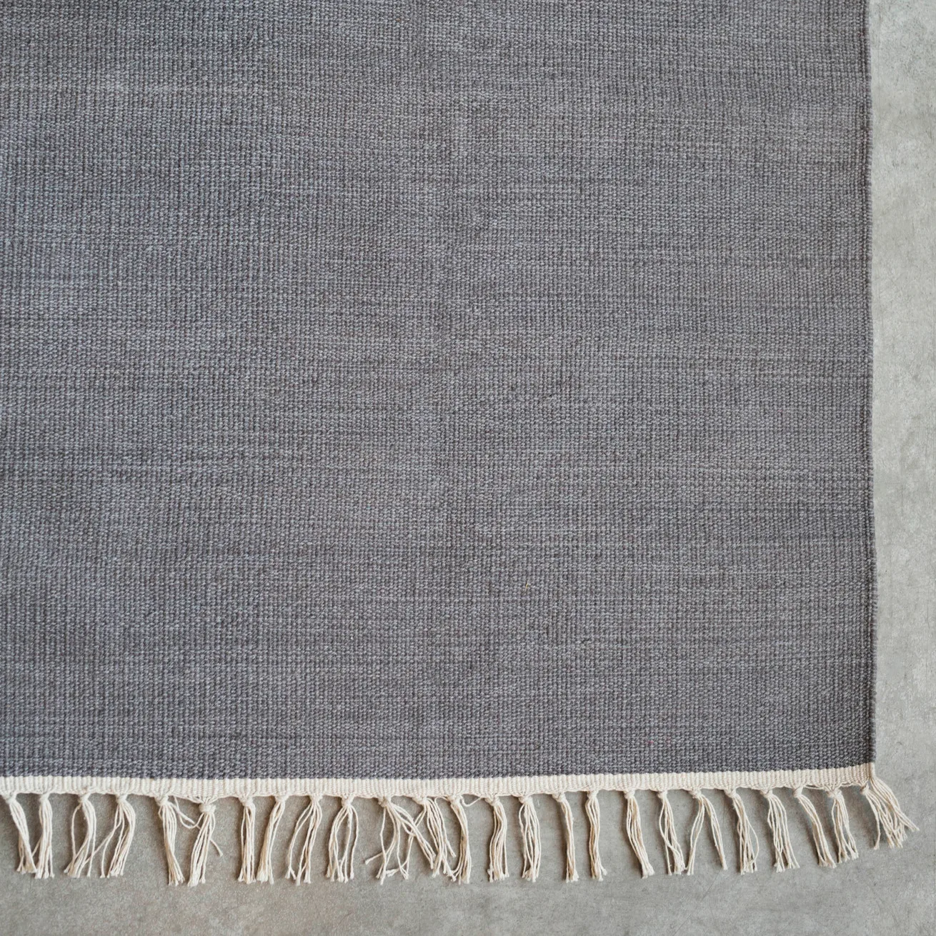 Särö rug charcoal, 140x200 cm Himla