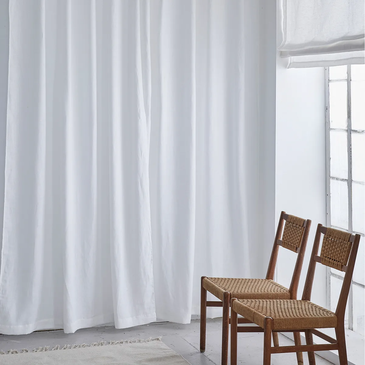 Springtime curtain with ironing strip 280x290 cm, white Himla
