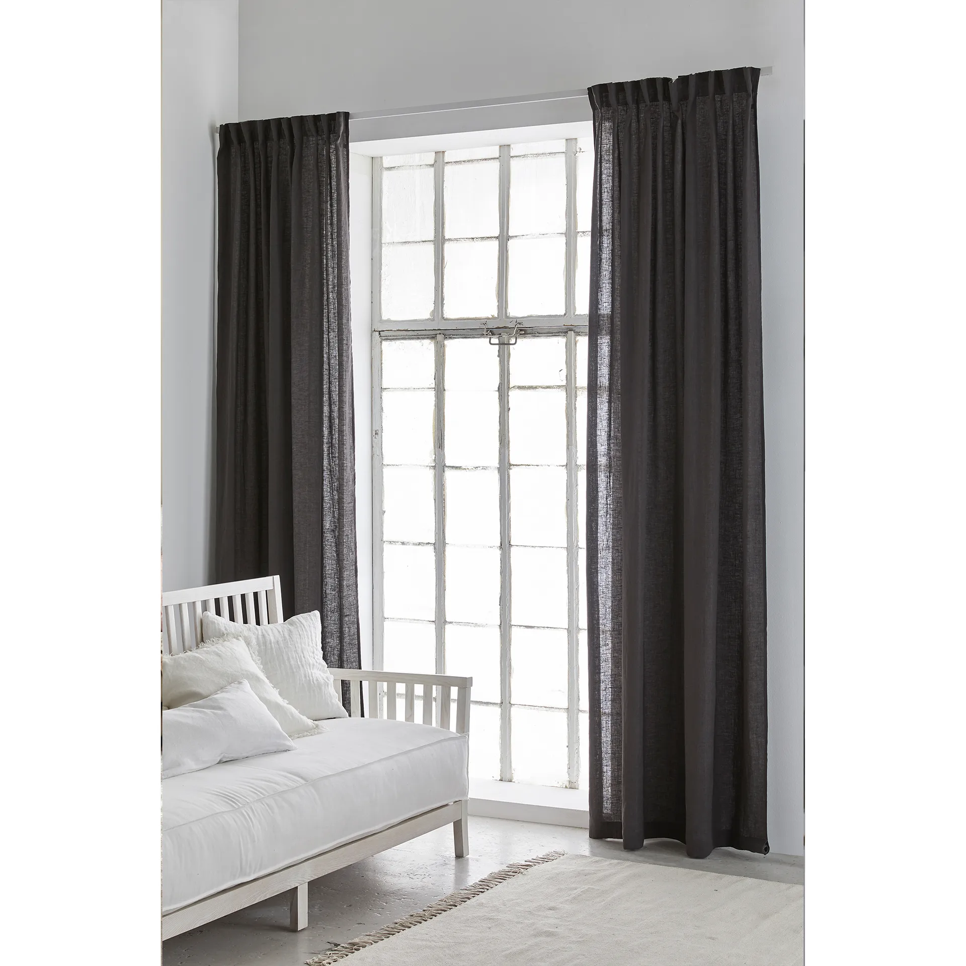 Sunshine curtain with folding band 140x250 cm, Kohl (dark grey) Himla