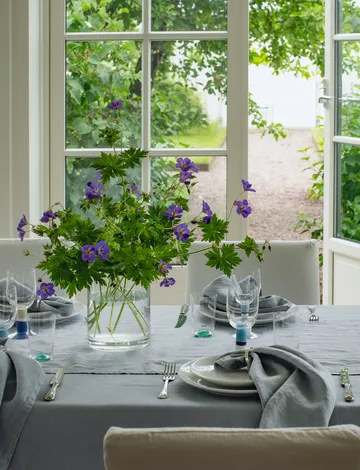 Sunshine tablecloth - Heavenly, 145x250 cm - Himla