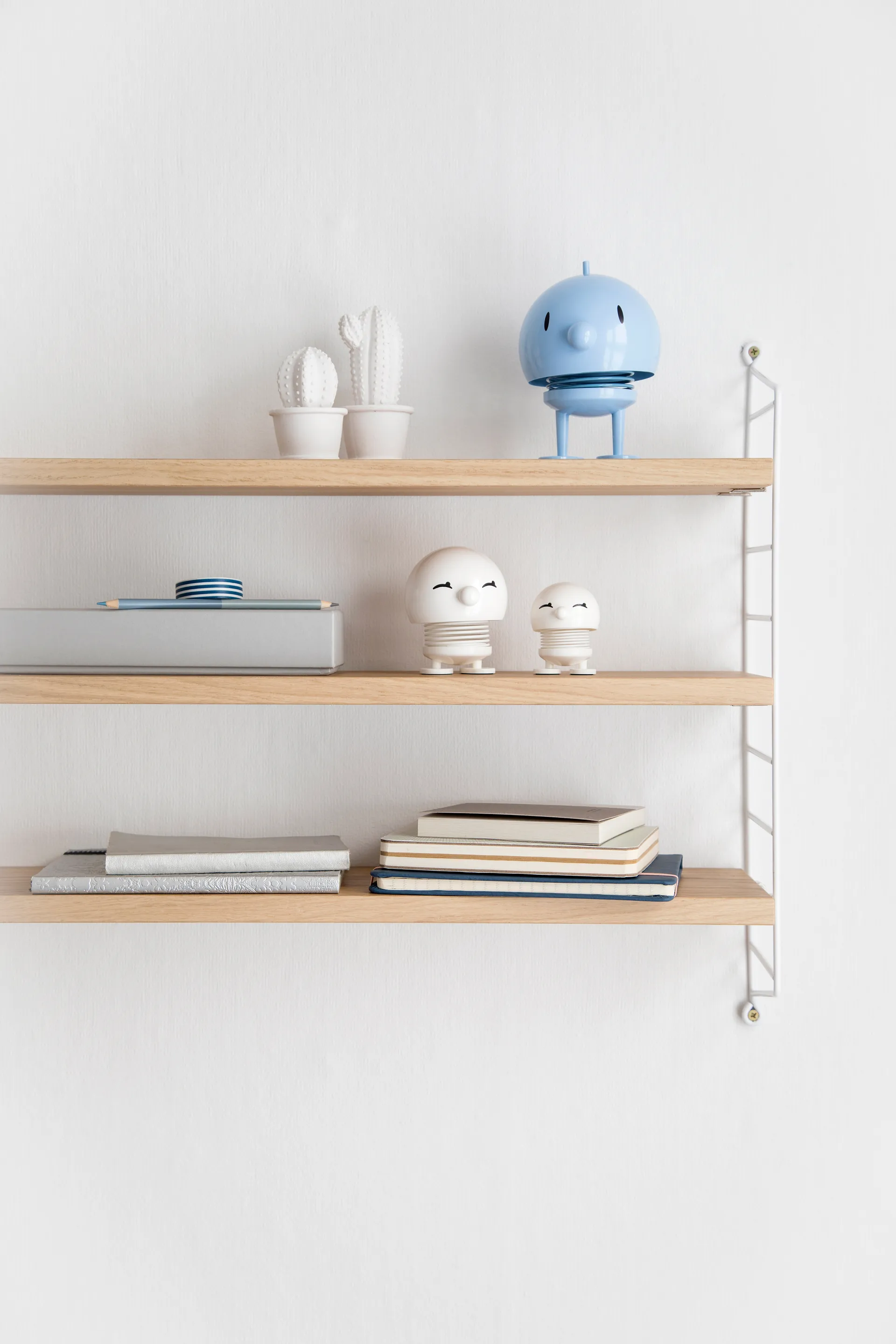 Hoptimist Bimble S figure, White Hoptimist