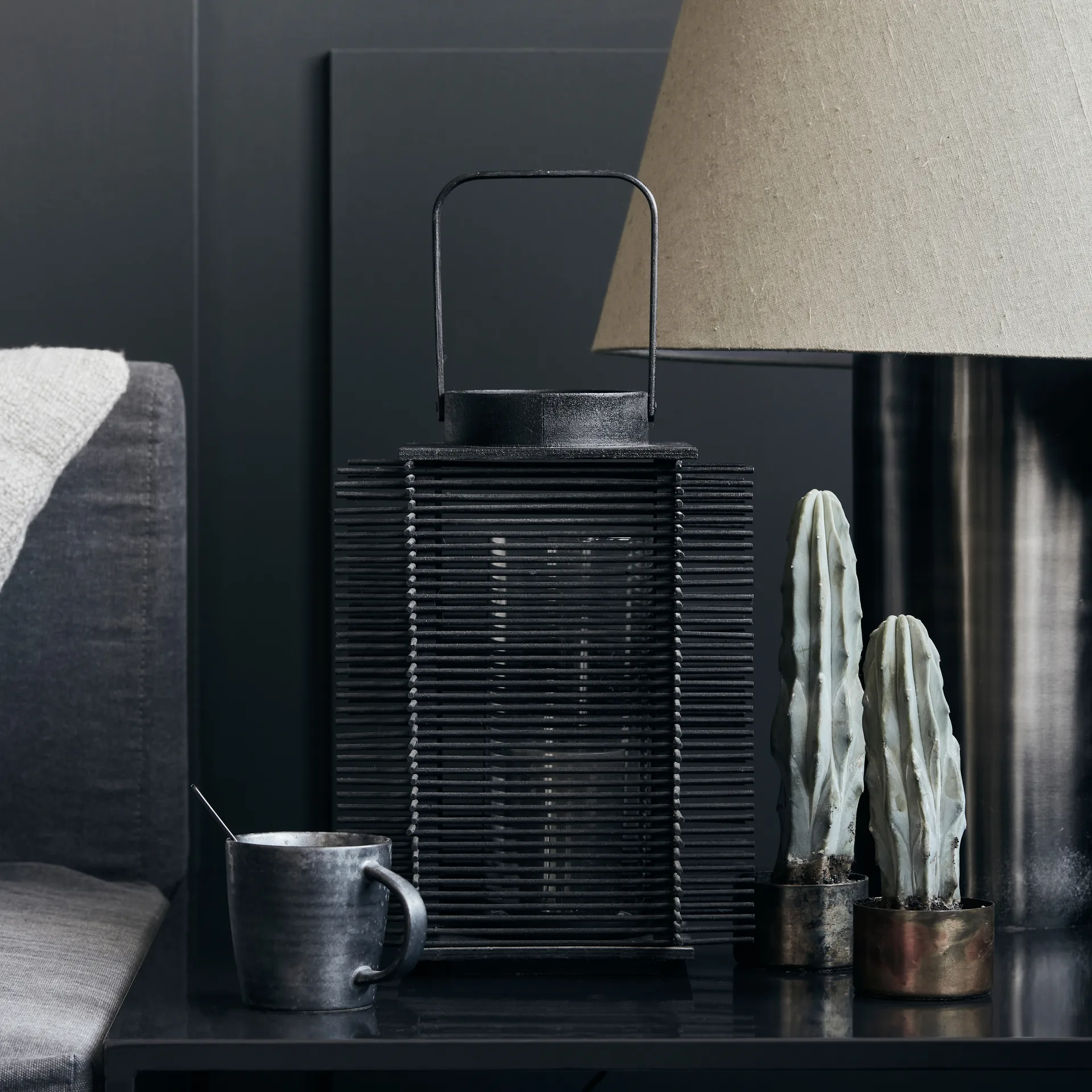 Asi lantern 46 cm, black House Doctor