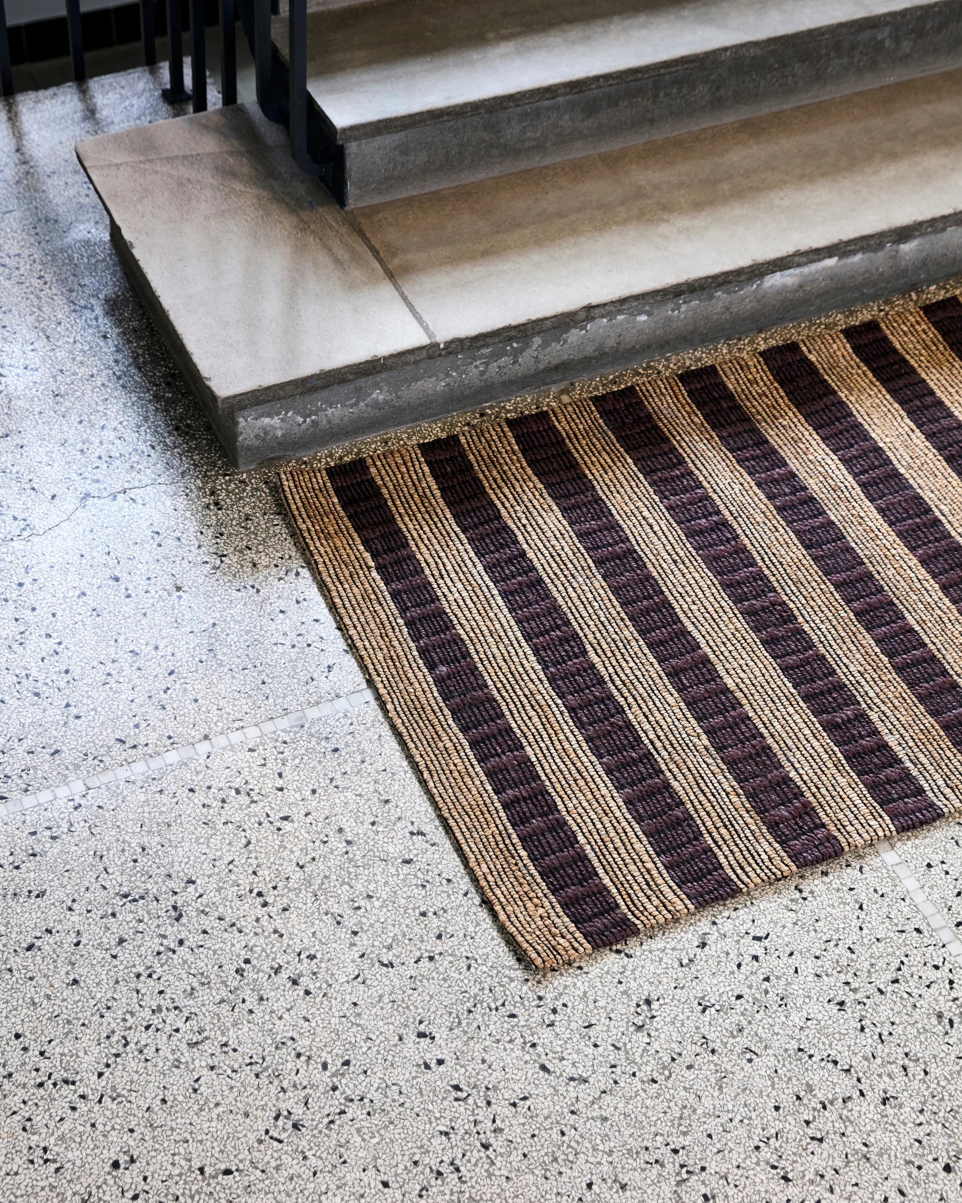 Block rug brown-natural, 85x130 cm House Doctor