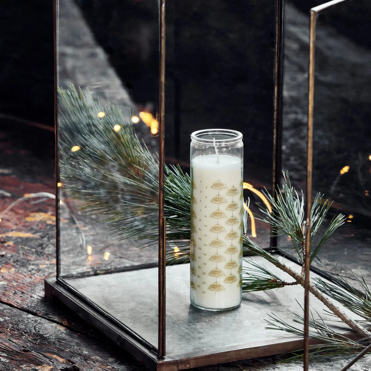 Calendar candle in glass, Gold House Doctor