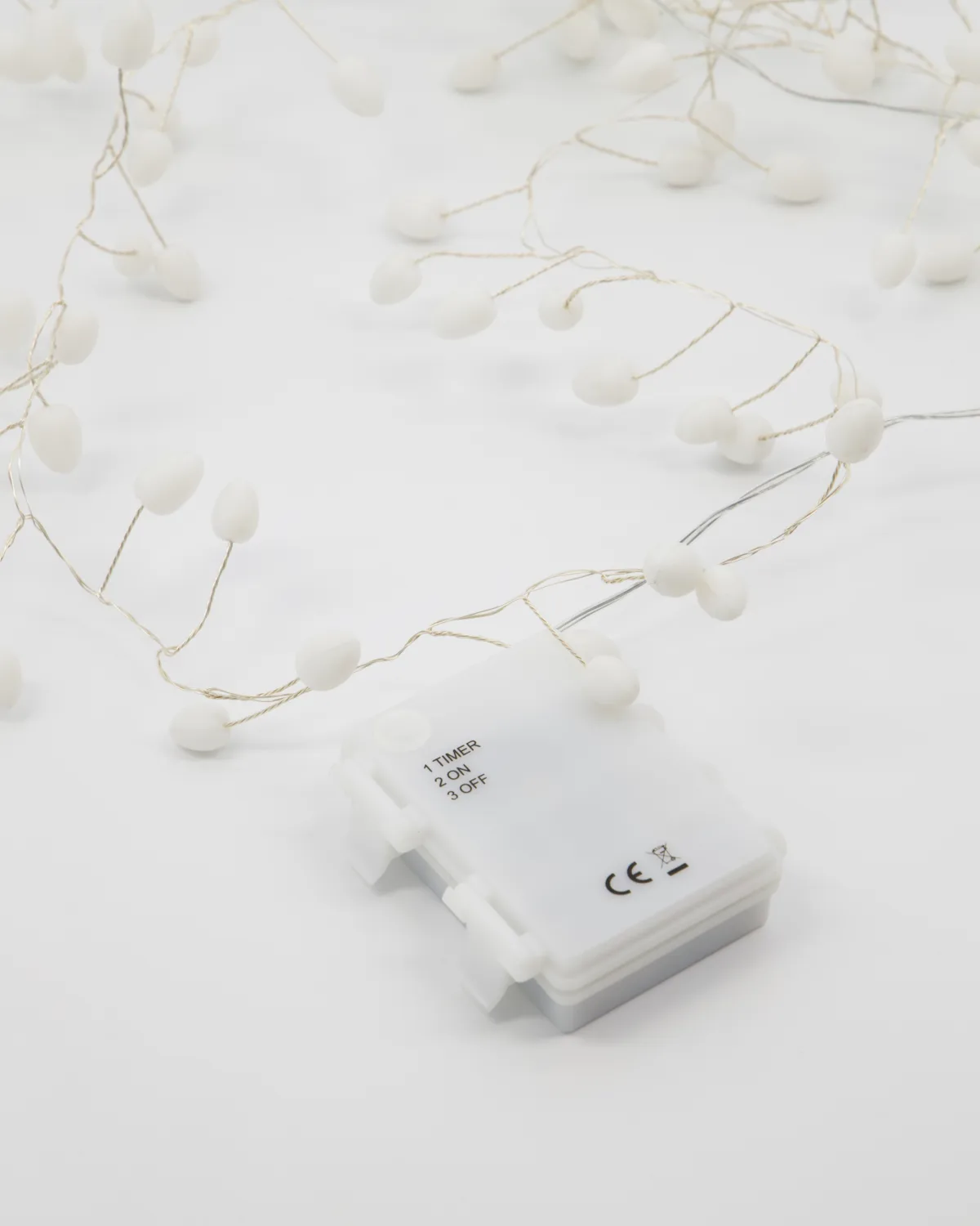 Cher light string 250 cm, White-silver House Doctor