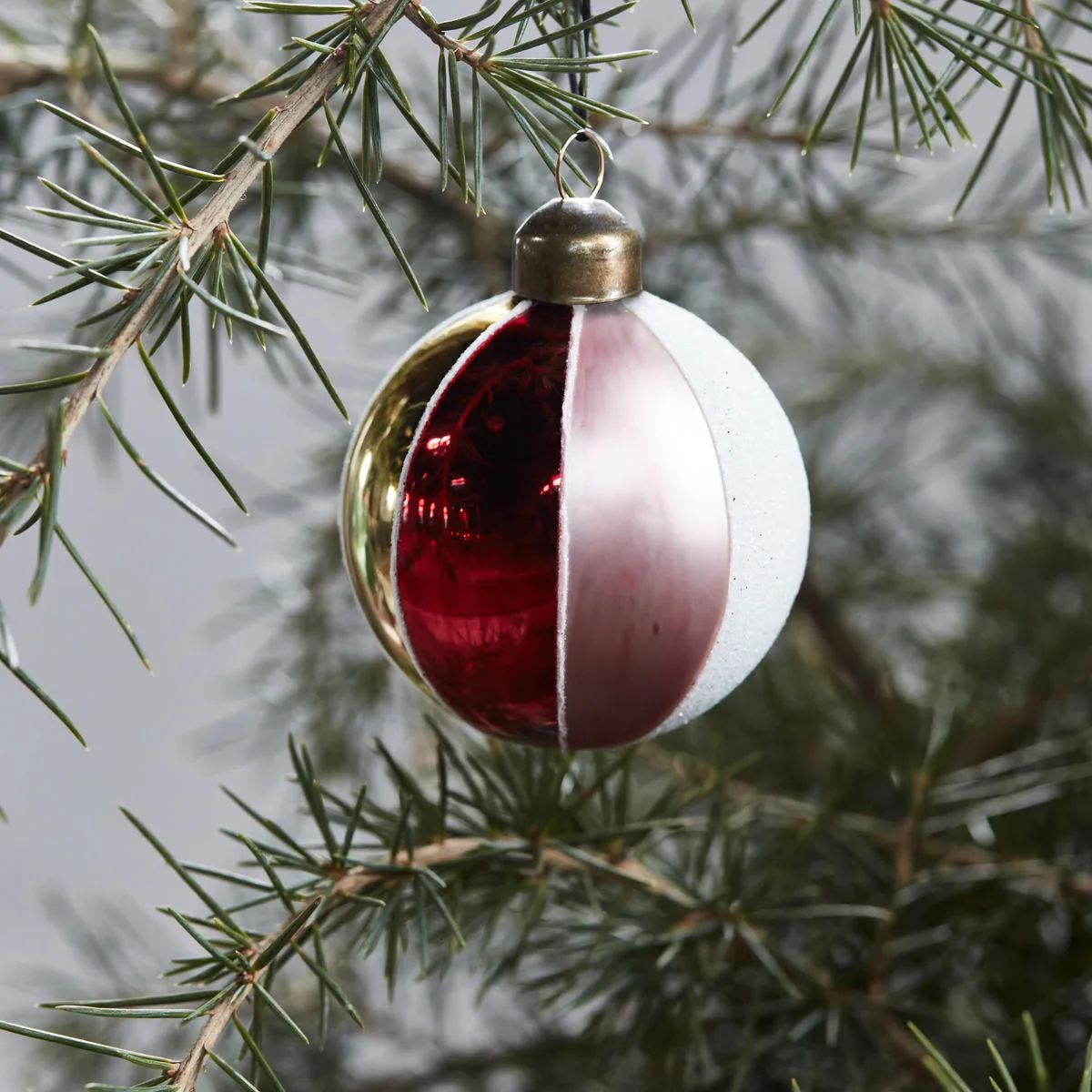 Cirkus Christmas tree bauble Ø6 cm, Red House Doctor