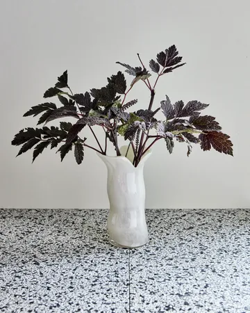 Cuff vase - Off-white - House Doctor