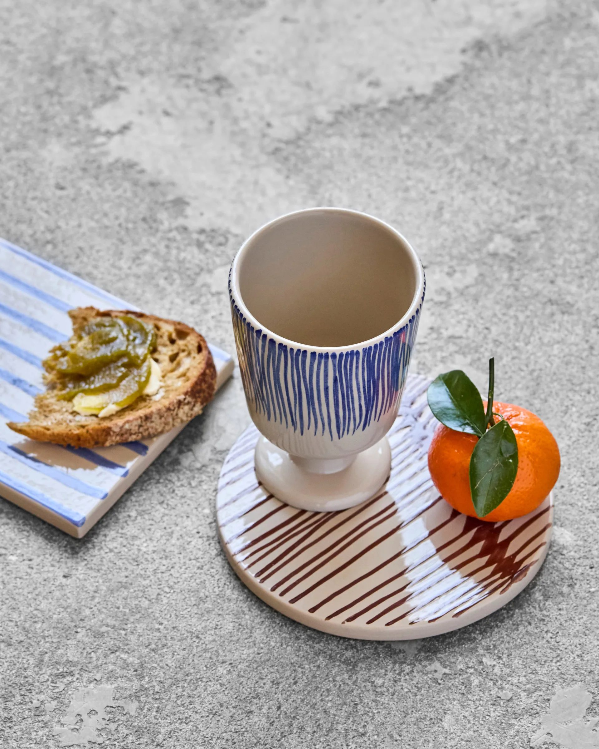 Diva mug on foot 25 cl 2-pack, Off white-Blue House Doctor