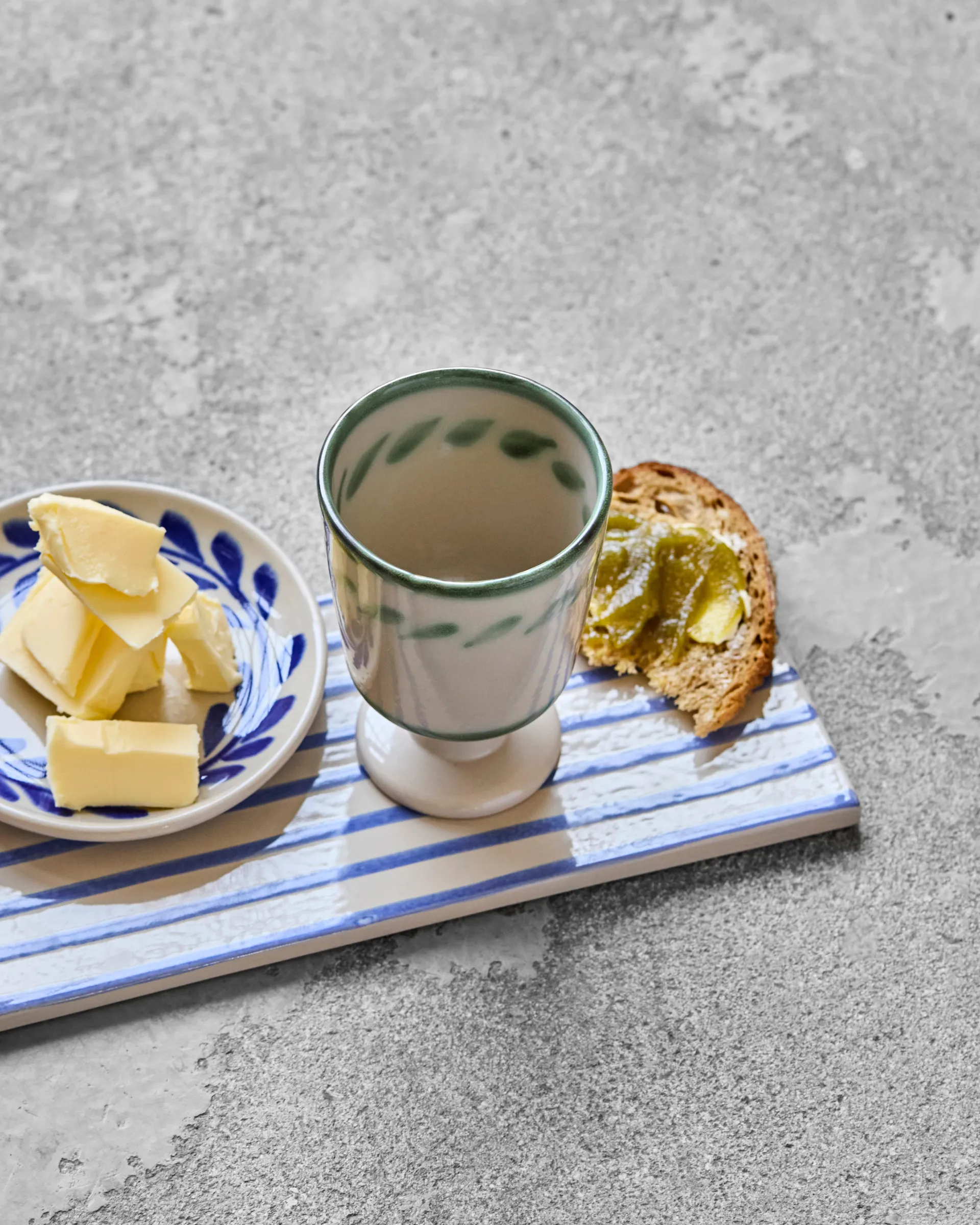 Diva mug on foot 25 cl 2-pack, Off white-Green House Doctor