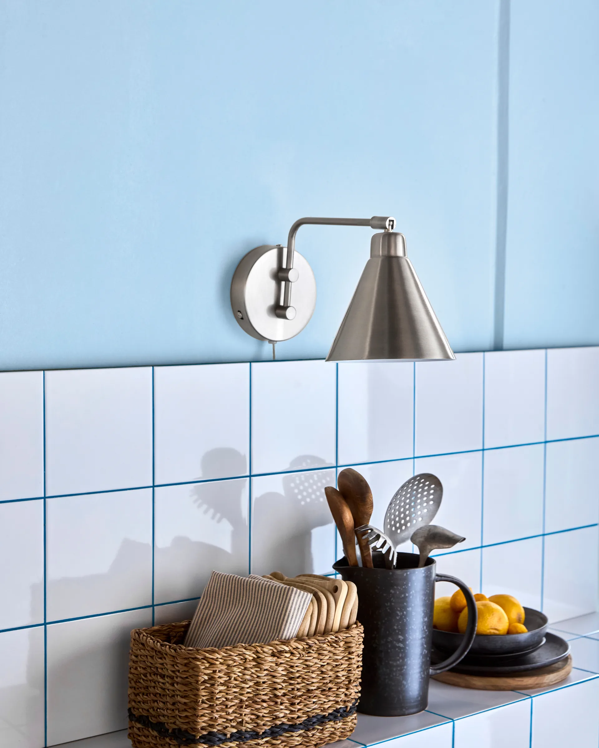 Game wall lamp brushed silver, Small, 30 cm House Doctor