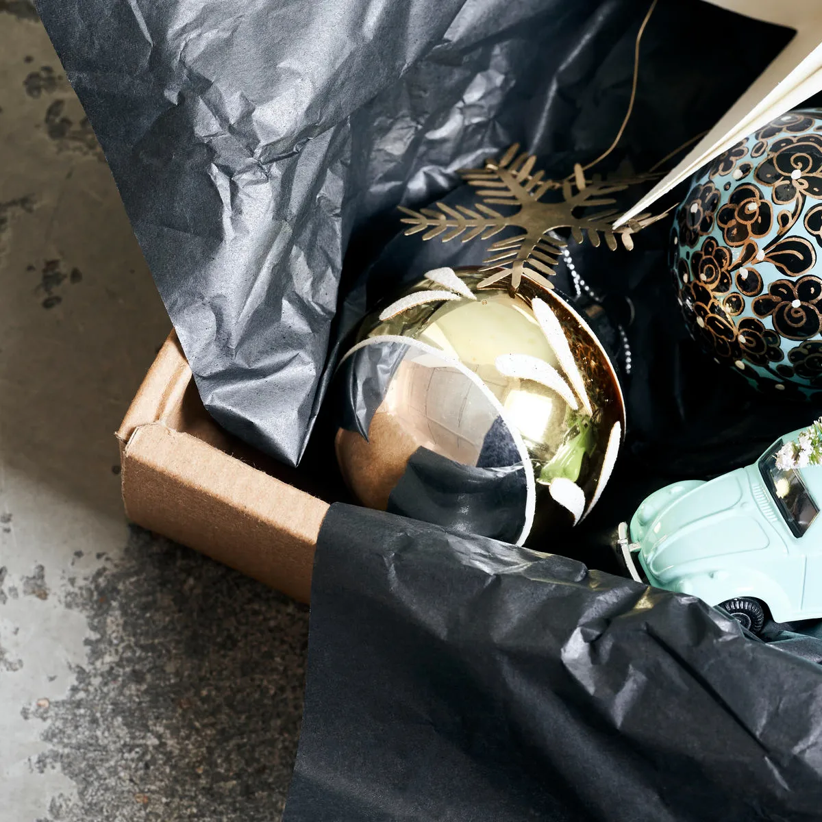 Glowi Christmas tree bauble Ø4 cm 6-pack, Gold House Doctor